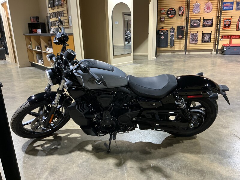 RH975 2026 Nightster®