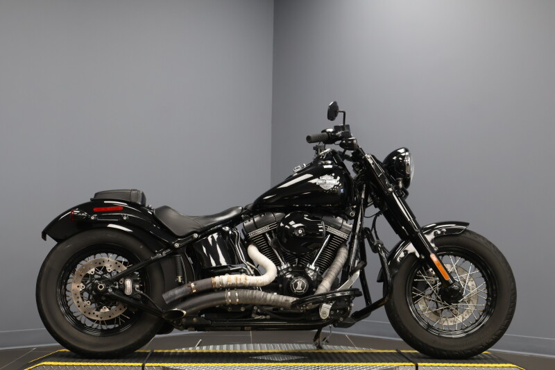 2017 Harley-Davidson® Softail Slim® S FLSS