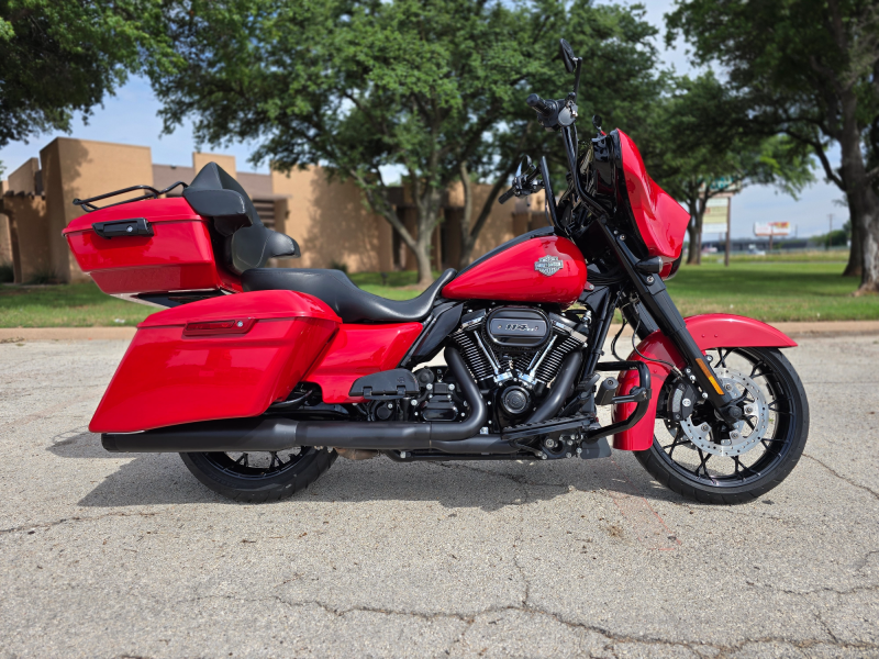 2022 Harley-Davidson® Street Glide® Special