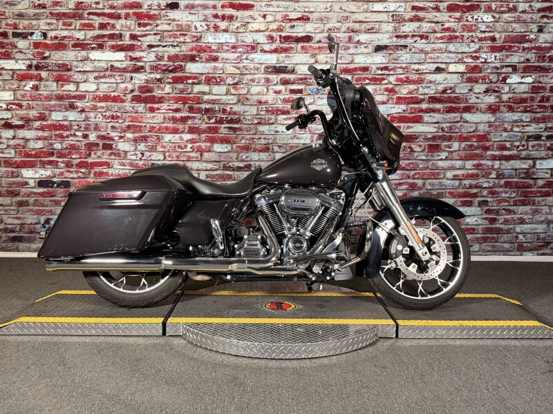 Harley-Davidson® Street Glide® Special 2021 FLHXS BLACK JACK METALLIC