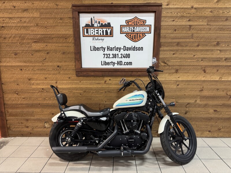 2019 Harley-Davidson® Iron 1200™ Billiard White  XL1200NS