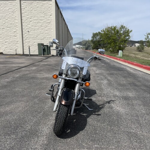2004 Yamaha V Star 1100 Classic thumb 2