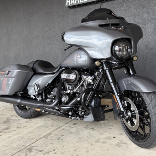 FLHXS 2021 Street Glide® Special thumb 3