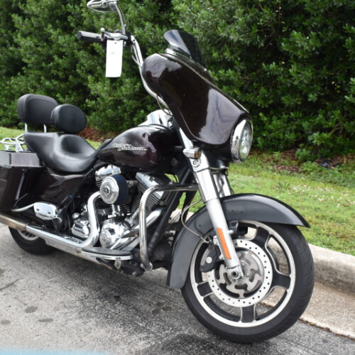 FLHX 2011 Street Glide® thumb 3