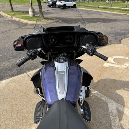 2026 Harley-Davidson® Street Glide 3 Limited Purple Abyss / Vivid Black Chrome Trim thumb 2