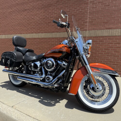 2020 Harley-Davidson® Deluxe Scorched Orange/Silver Flux thumb 3