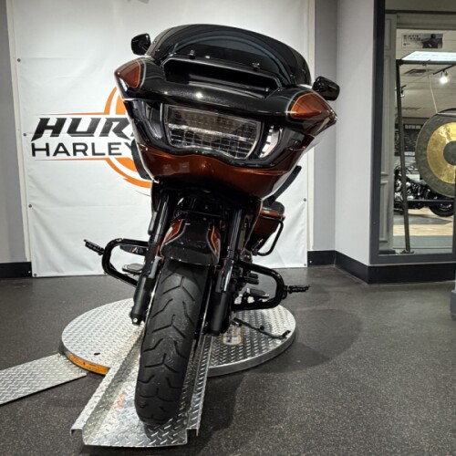 FLTRXSE 2023 CVO™ Road Glide™ thumb 2
