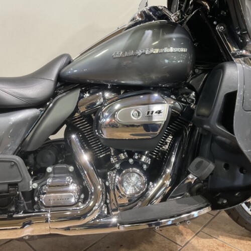 2022 Harley-Davidson® Ultra Limited Gauntlet Gray Metallic FLHTK thumb 3