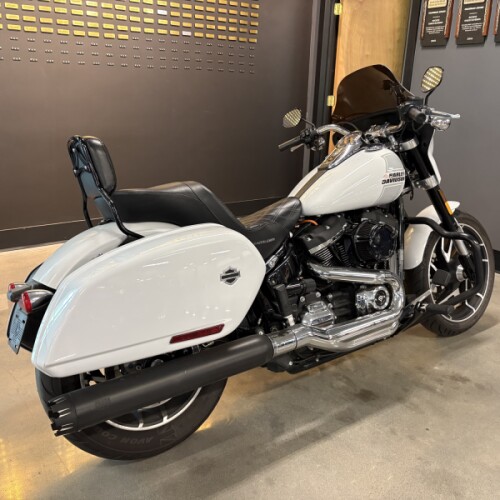 2021 Harley-Davidson® Sport Glide® Stone Washed White Pearl thumb 2