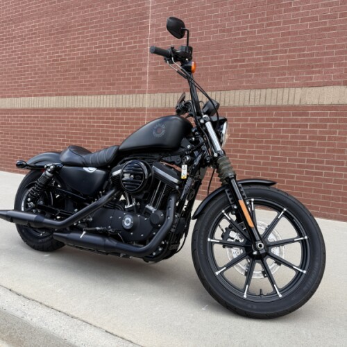 2021 Harley-Davidson® Iron 883™ Black Denim thumb 3