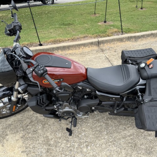 2024 Harley-Davidson® Nightster™ Special RED ROCK thumb 0