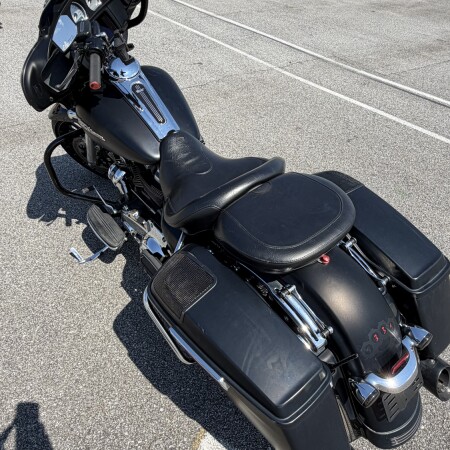 2020 Harley-Davidson® Street Glide® FLHX thumb 1