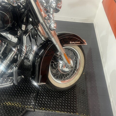 2010 Harley-Davidson® Heritage Softail® Classic | Pre-Owned Cruiser Motorcycle thumb 1