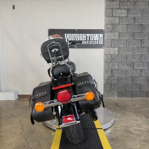 2012 Harley-Davidson® Heritage Softail® Classic FLSTC thumb 1