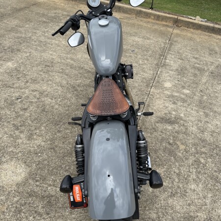 2020 Harley-Davidson® Iron 883™ River Rock Gray thumb 2