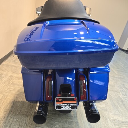 2024 Harley-Davidson® Street Glide® Blue Burst FLHX thumb 2