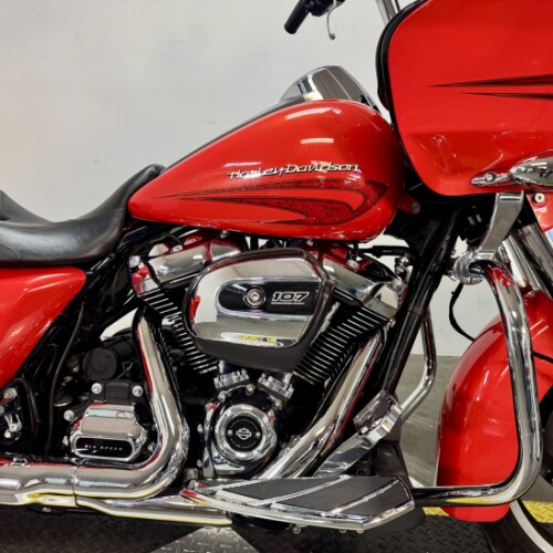 2017 Harley-Davidson® Road Glide® Special FLTRXS thumb 3