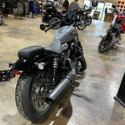 RH975S 2026 Nightster Special® thumb 2