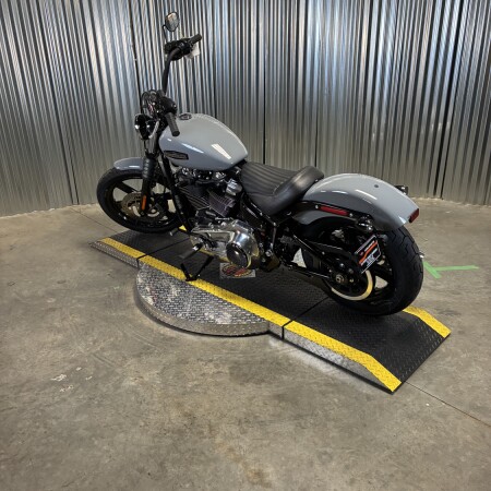 2026 Harley-Davidson® Street Bob® DRK BILIARD GRY thumb 1