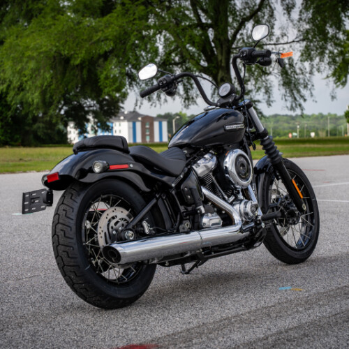 2026 Harley-Davidson® Street Bob® FXBB thumb 2