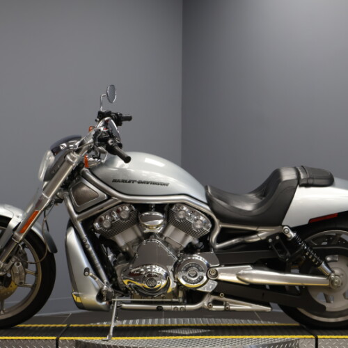 2012 Harley-Davidson® V-Rod® 10th Anniversary Edition VRSCDX ANV thumb 0