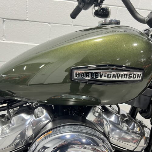 2026 Harley-Davidson® Street Bob® Olive Steel Metallic FXBB thumb 3