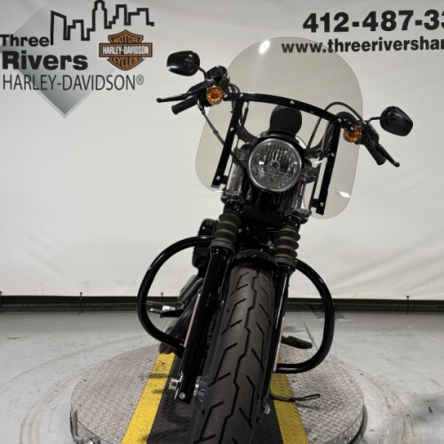 2021 Harley-Davidson® Iron 1200™ Vivid Black thumb 1