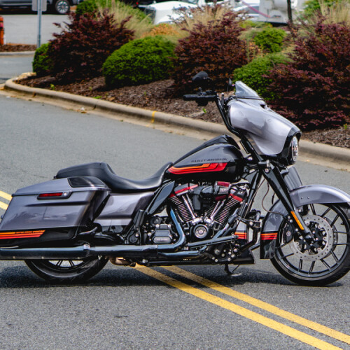 FLHXSE 2020 CVO™ Street Glide® thumb 0