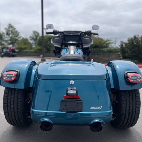 2026 Harley-Davidson® FLTRT Road Glide 3 Teal Thunder thumb 1