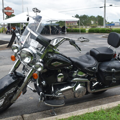FLSTC 2015 Heritage Softail® Classic thumb 1