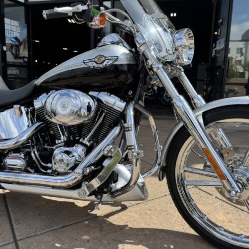 2003 Harley-Davidson® Softail Deuce thumb 3