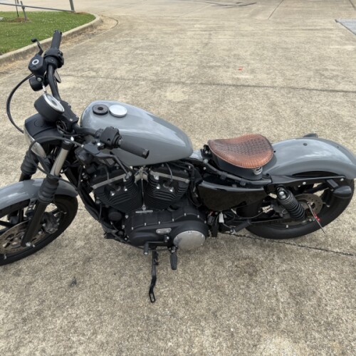 2020 Harley-Davidson® Iron 883™ River Rock Gray thumb 0