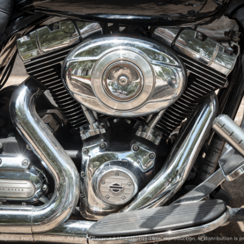 2012 Harley-Davidson® Road Glide® Custom Vivid Black thumb 0