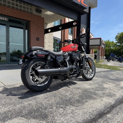RH975S 2026 Nightster Special® thumb 3