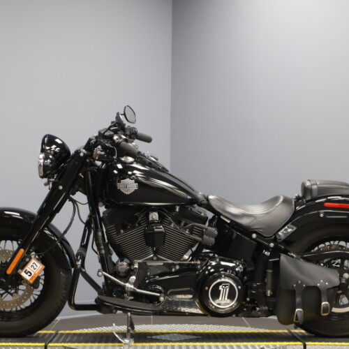 2017 Harley-Davidson® Softail Slim® S FLSS thumb 0