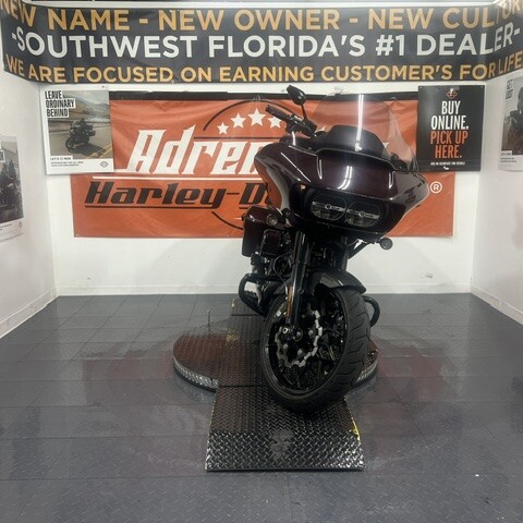 2021 Harley-Davidson® Road Glide® Special | Pre-Owned Touring Motorcycle thumb 2
