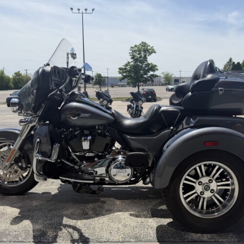 FLHTCUTG 2022 Tri Glide® Ultra thumb 0