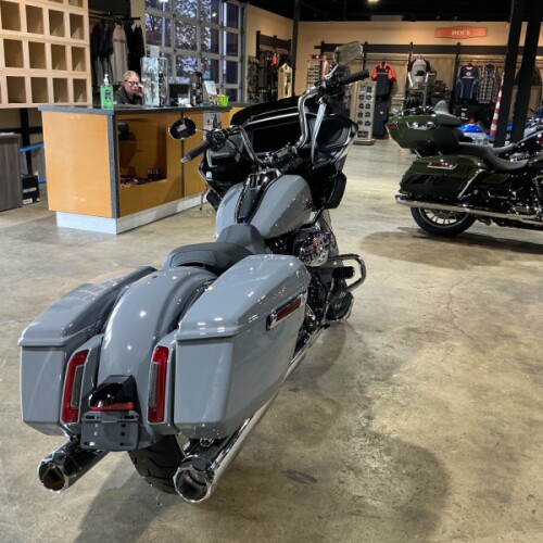 FLTRX 2026 Road Glide® thumb 1