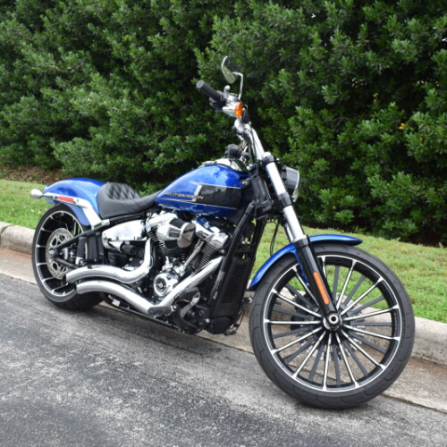 2024 Harley-Davidson® Breakout™ 117 | Used Cruiser Motorcycle thumb 3