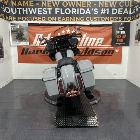 2025 Harley-Davidson® Road Glide™ | Pre-Owned Touring Motorcycle thumb 1