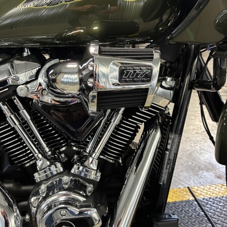 2026 Harley-Davidson® Low Rider® ST Olive Steel Metallic Chrome Trim thumb 3