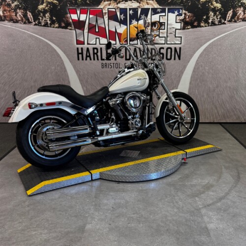 2018 FXLR Low Rider® thumb 3