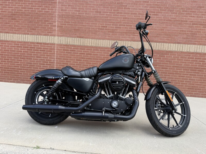 2021 Harley-Davidson® Iron 883™ Black Denim