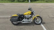 2017 Harley-Davidson® 1200 Custom XL1200C