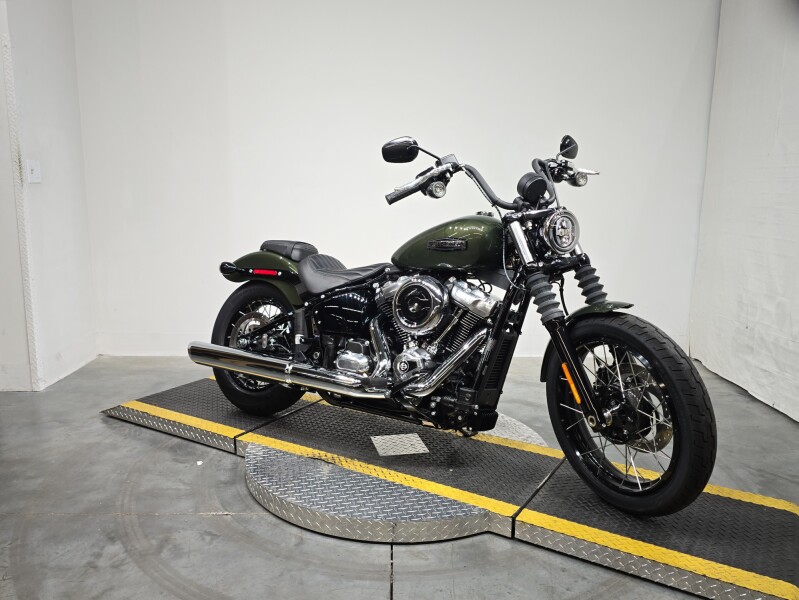 FXBB 2026 Street Bob®