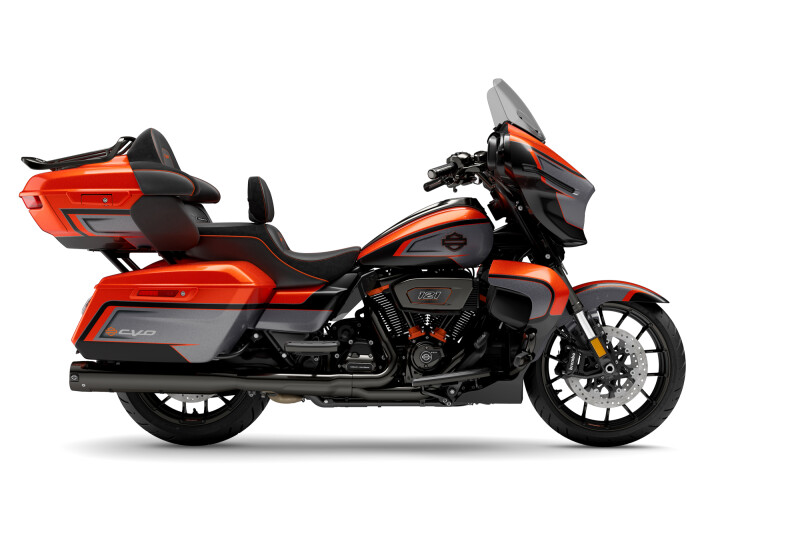 2026 Harley-Davidson CVO Street Glide Limited FLHXLSE