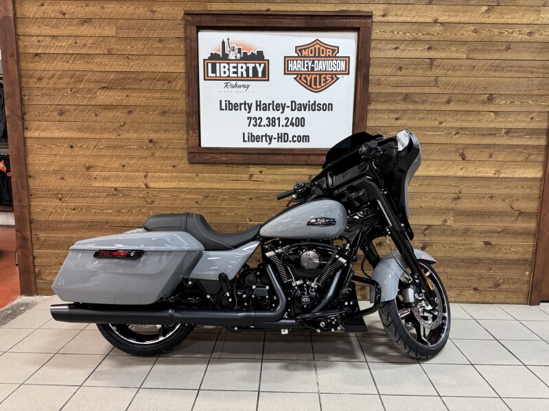 2026 Harley-Davidson® Street Glide® Dark Billiard Gray Black Trim FLHX