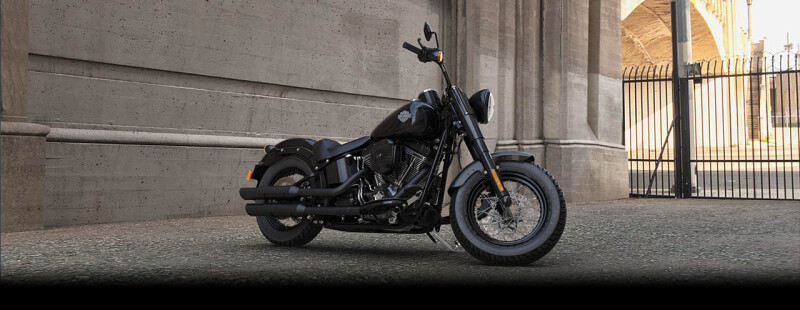 2016 Harley-Davidson® Softail Slim® S Vivid Black