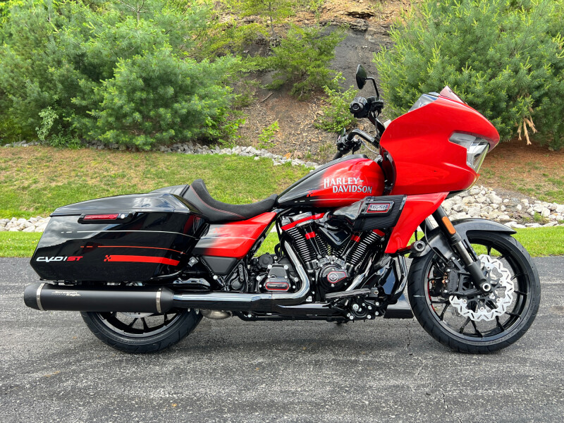 FLTRXSTSE 2026 CVO Road Glide ST