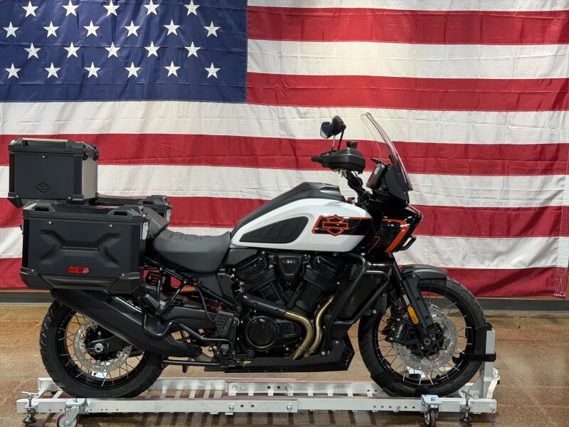 Harley-Davidson® Pan America® 1250 ST 2026 RA1250ST WHITE ONYX PRL
